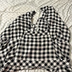 Wide leg tie jumpsuit with tags. 3S